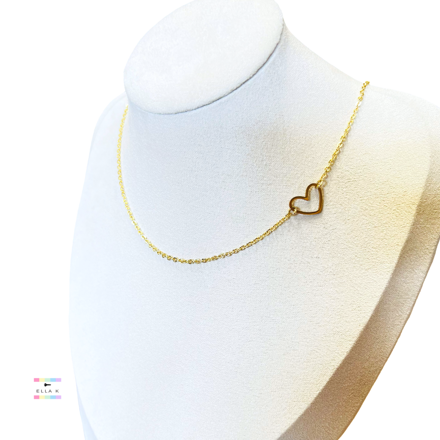 Amour Necklace