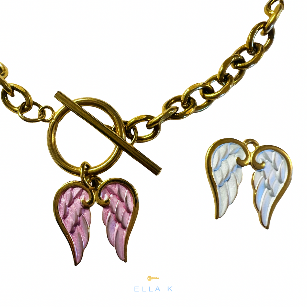 Dreamy Angel Necklace